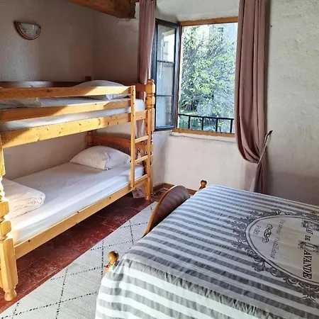 D Hotes Al Castel Appartamento *