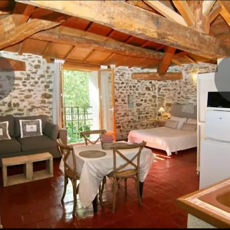 D Hotes Al Castel Malves-en-Minervois